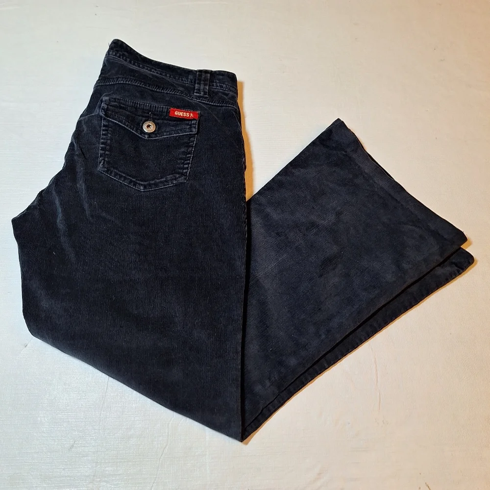 Guess vintage black